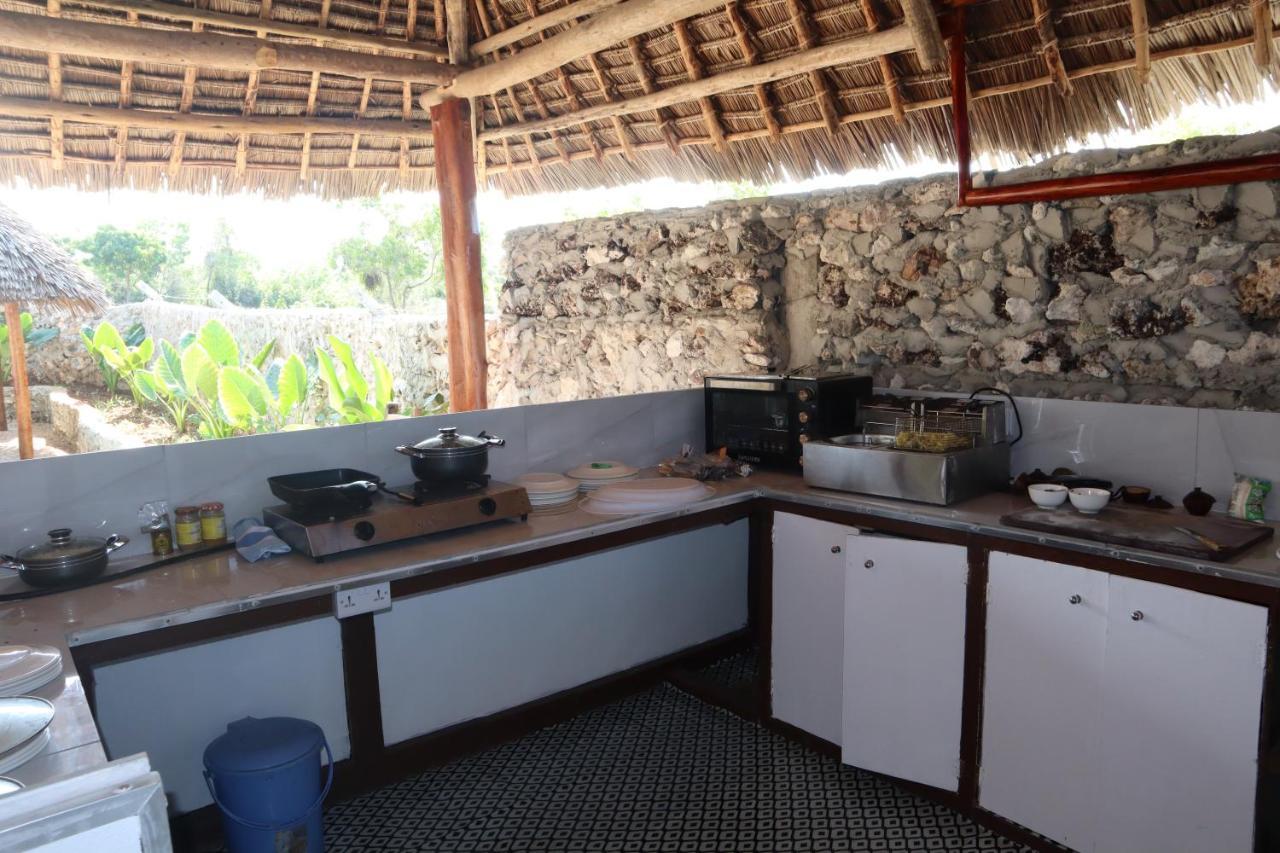 מאטמווה Holiday Time Bungalows Zanzibar מראה חיצוני תמונה