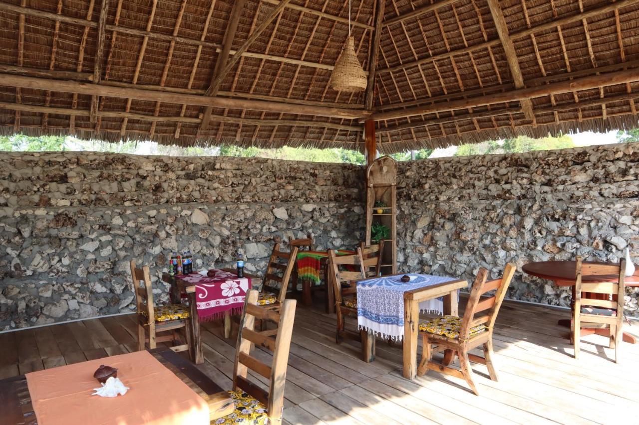מאטמווה Holiday Time Bungalows Zanzibar מראה חיצוני תמונה