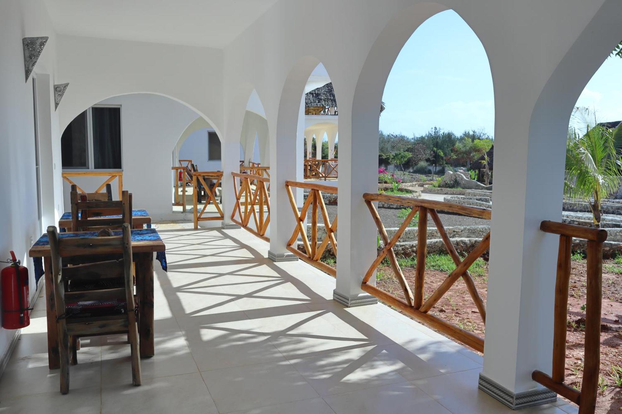 מאטמווה Holiday Time Bungalows Zanzibar מראה חיצוני תמונה